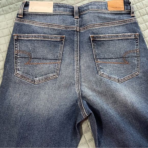 Mom Jean - Picture 2 of 3